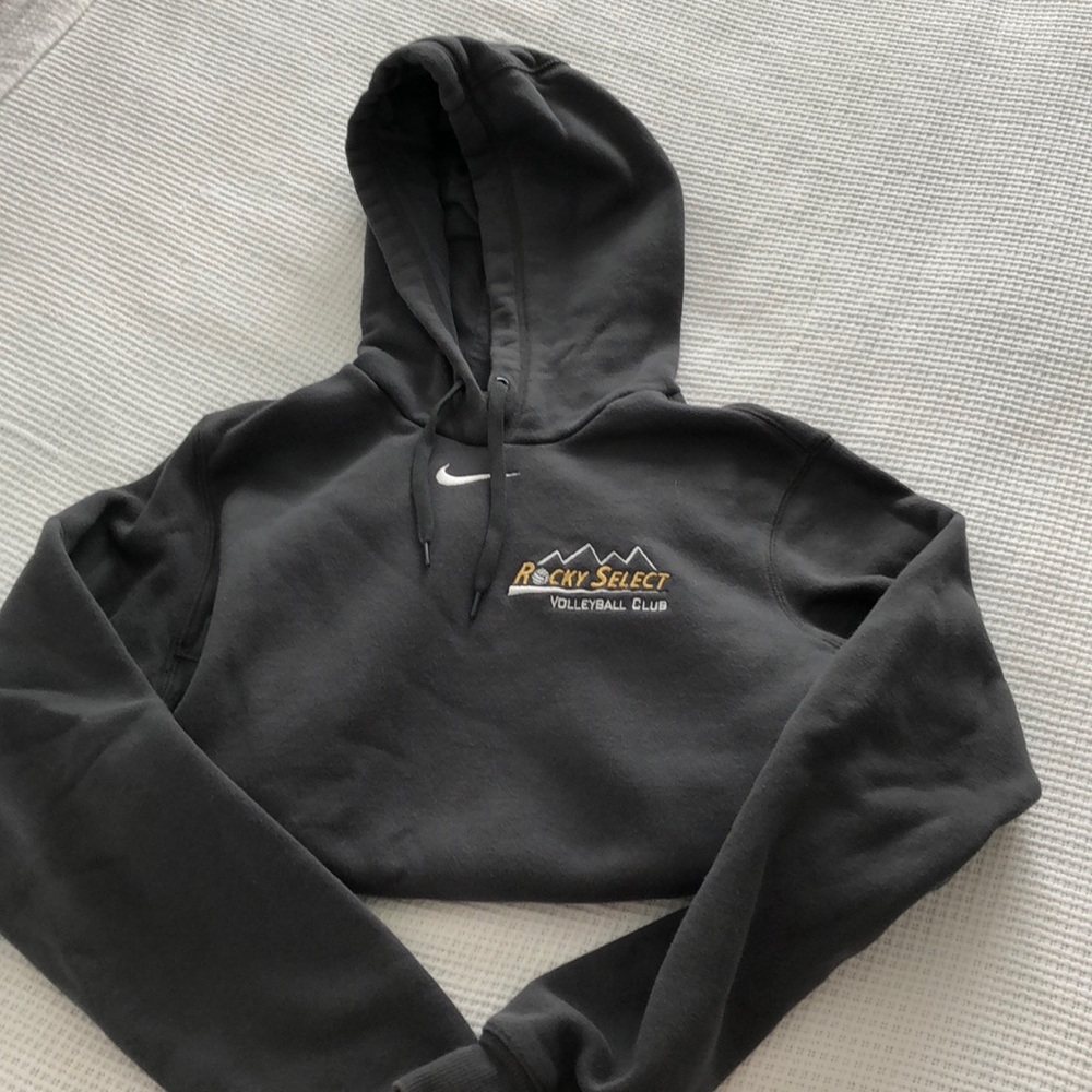 Dark gray nike rsvc hoodie